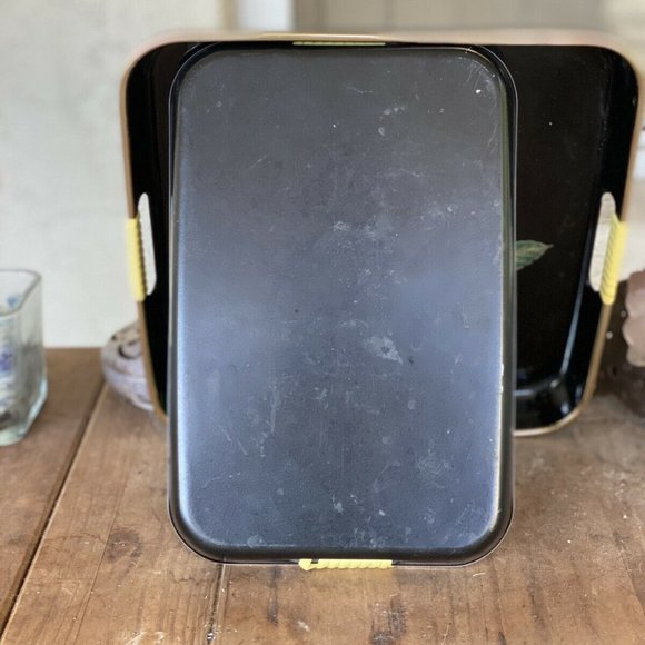 Pair of Vintage Japanese Black Lacquer Trays! Chic Hostess Gear! - Picture 5 of 8